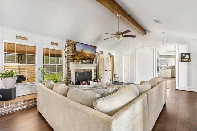 21203 Papoose Court, Crosby, TX 77532