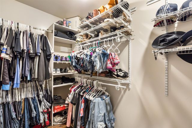 21203 Papoose Court, Crosby, TX 77532