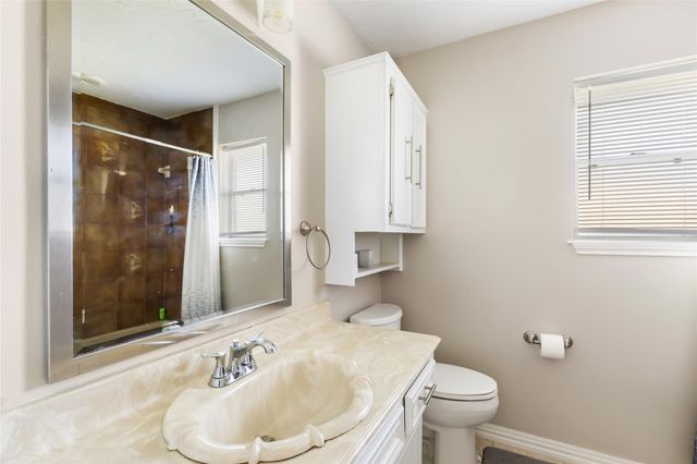 21203 Papoose Court, Crosby, TX 77532