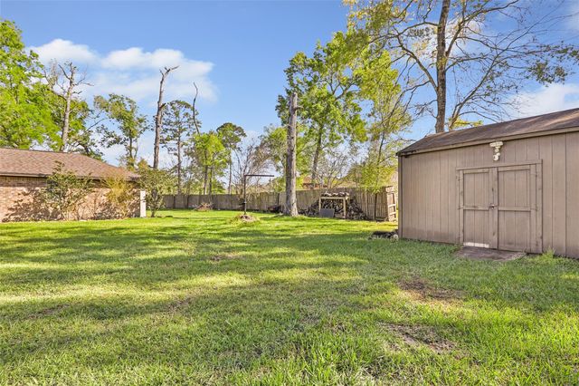 21203 Papoose Court, Crosby, TX 77532