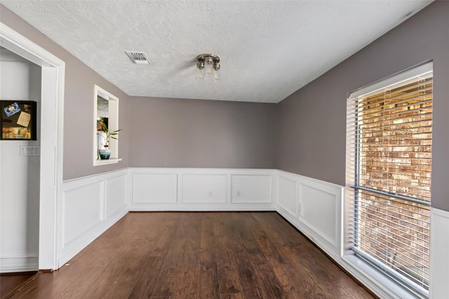 21203 Papoose Court, Crosby, TX 77532