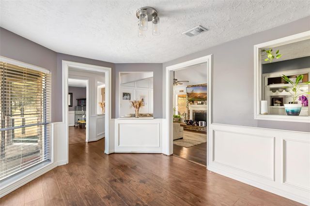 21203 Papoose Court, Crosby, TX 77532