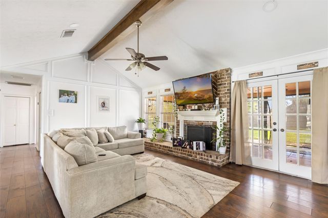 21203 Papoose Court, Crosby, TX 77532