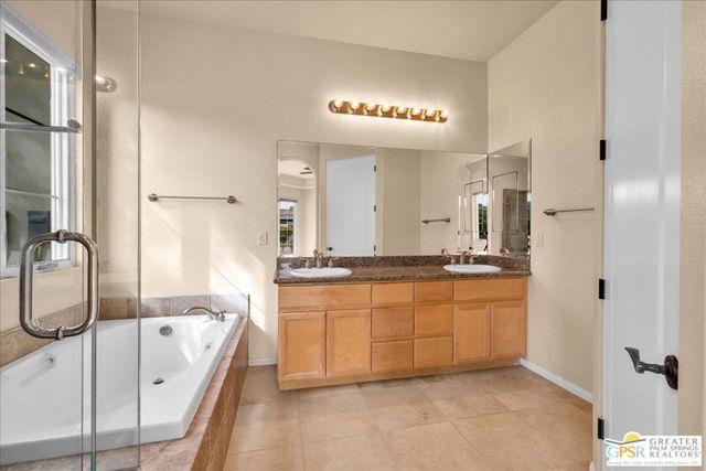 1705 Via San Martino, Palm Desert, CA 92260