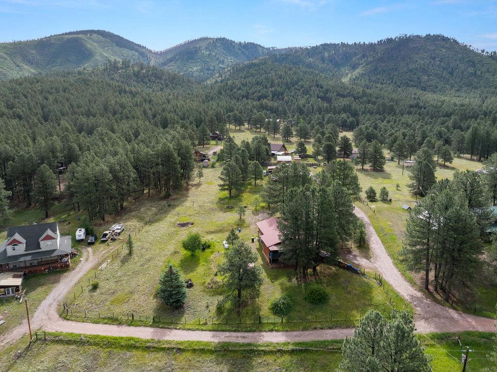 Image 2 of property listing at 19 CANOE Court, Jemez Springs, NM 87025