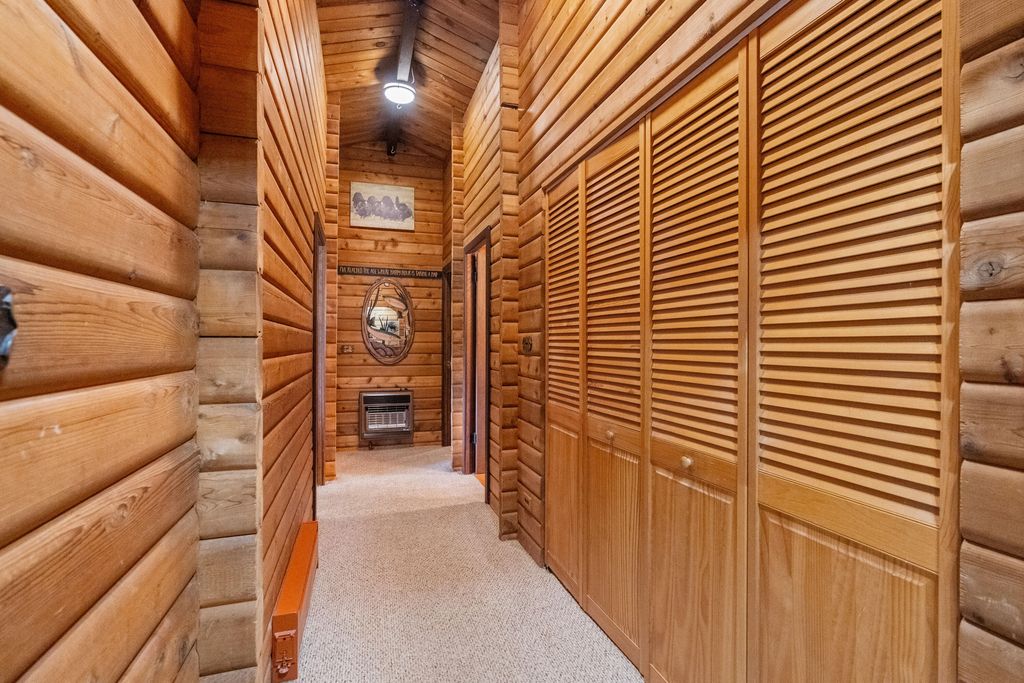 Image 24 of property listing at 19 CANOE Court, Jemez Springs, NM 87025