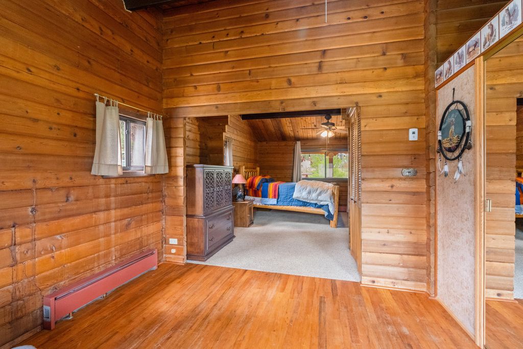 Image 35 of property listing at 19 CANOE Court, Jemez Springs, NM 87025