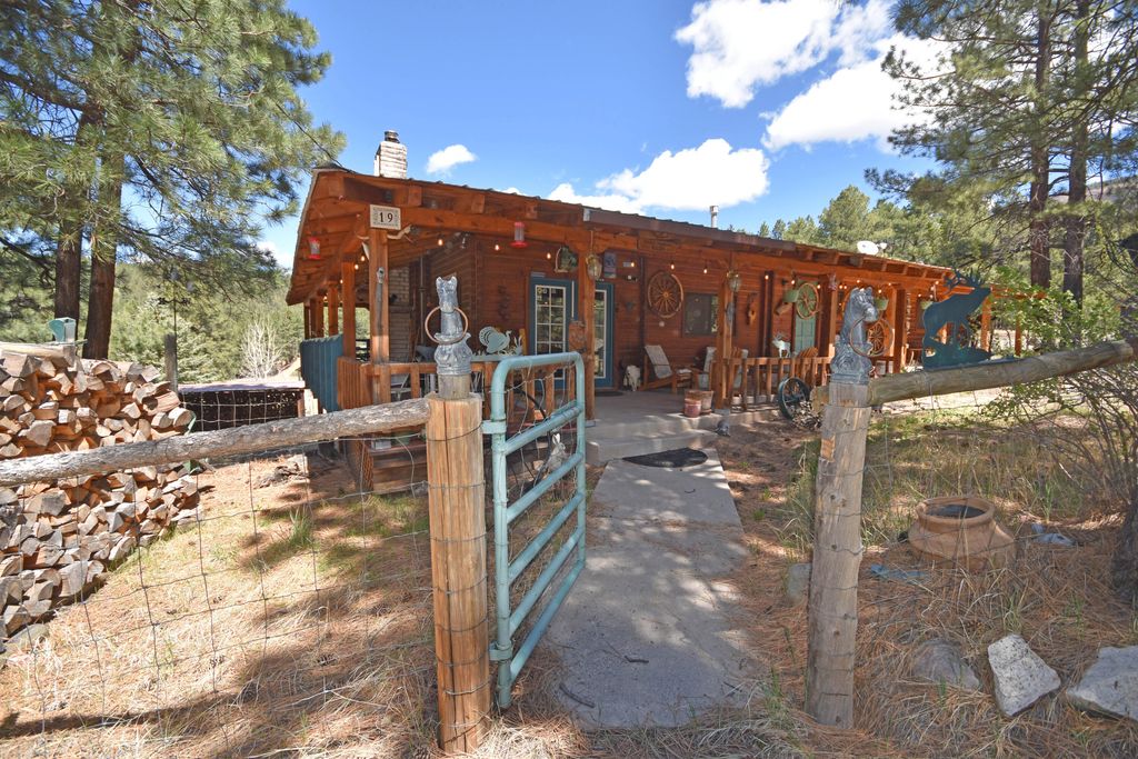 Image 47 of property listing at 19 CANOE Court, Jemez Springs, NM 87025