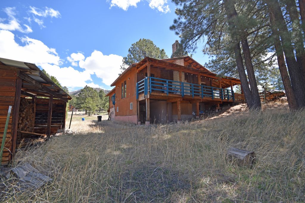 Image 51 of property listing at 19 CANOE Court, Jemez Springs, NM 87025