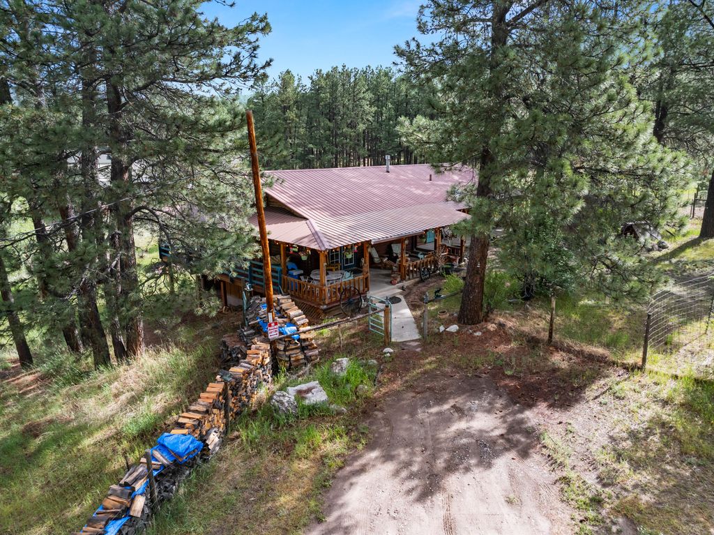 Image 58 of property listing at 19 CANOE Court, Jemez Springs, NM 87025