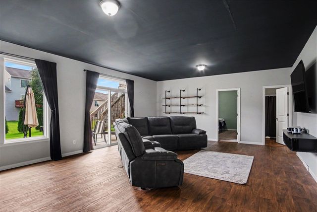 1112 Arbor Meadow Drive, Byron Center, MI 49315