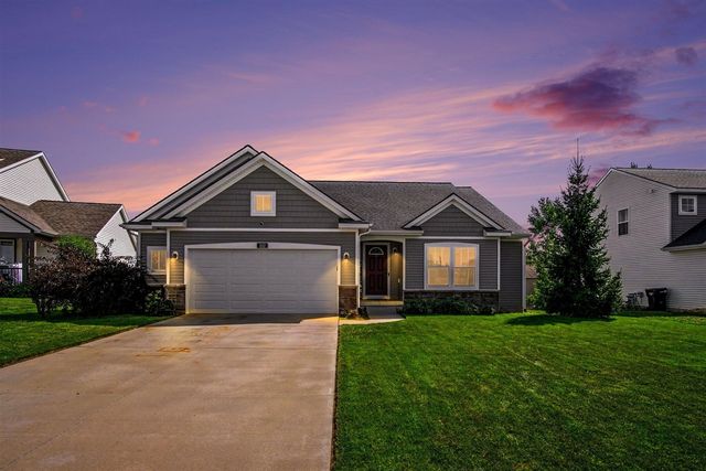 1112 Arbor Meadow Drive, Byron Center, MI 49315
