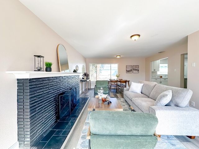 1014 Jay St, Olivehurst, CA 95961