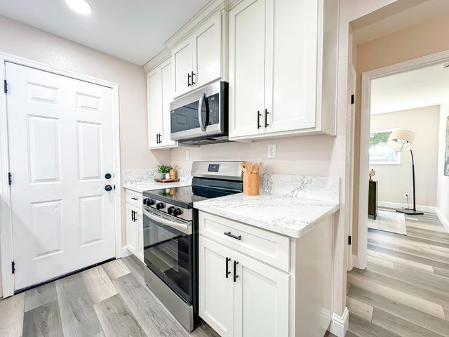 1014 Jay St, Olivehurst, CA 95961