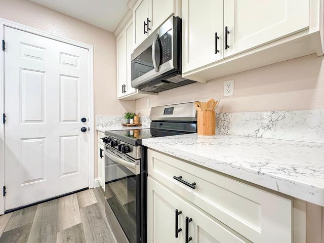 1014 Jay St, Olivehurst, CA 95961