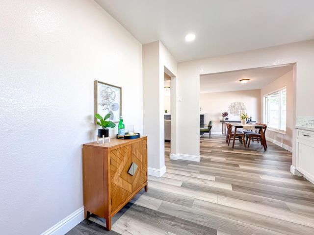 1014 Jay St, Olivehurst, CA 95961