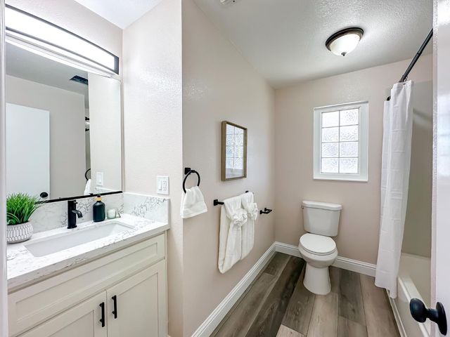 1014 Jay St, Olivehurst, CA 95961