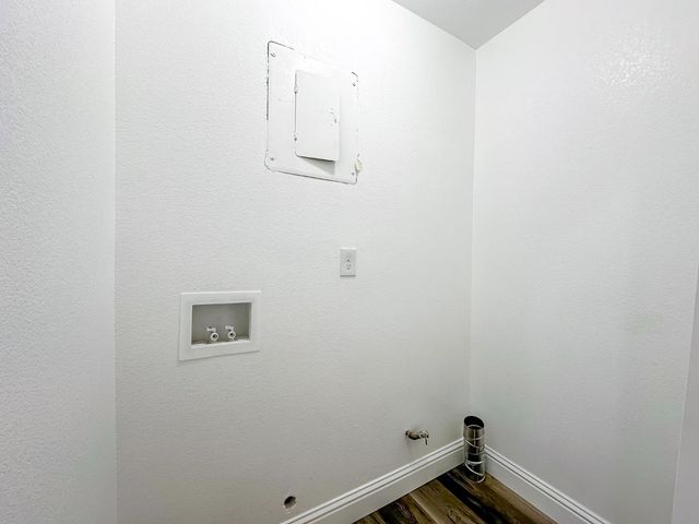 1014 Jay St, Olivehurst, CA 95961