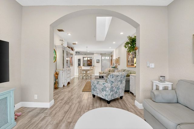 5846 Island Reach Lane, Boynton Beach, FL 33437