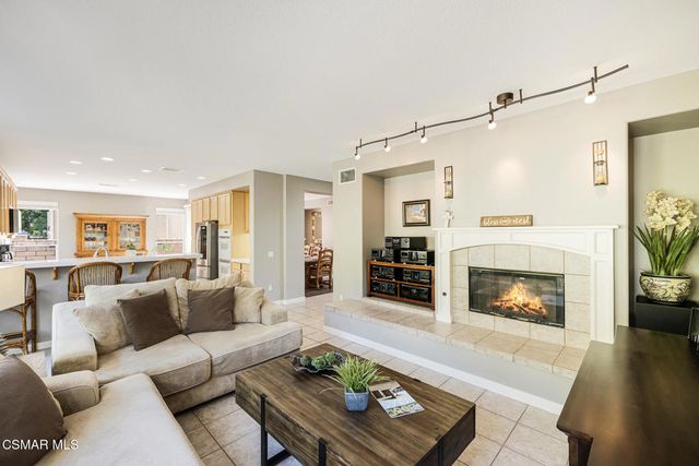 57 E Boulder Creek Road, Simi Valley, CA 93065