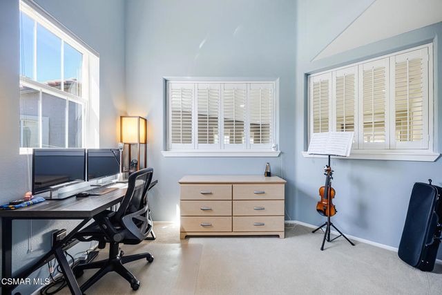 57 E Boulder Creek Road, Simi Valley, CA 93065