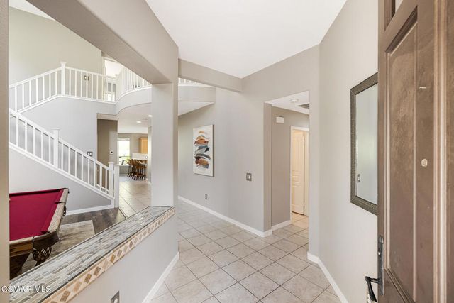 57 E Boulder Creek Road, Simi Valley, CA 93065