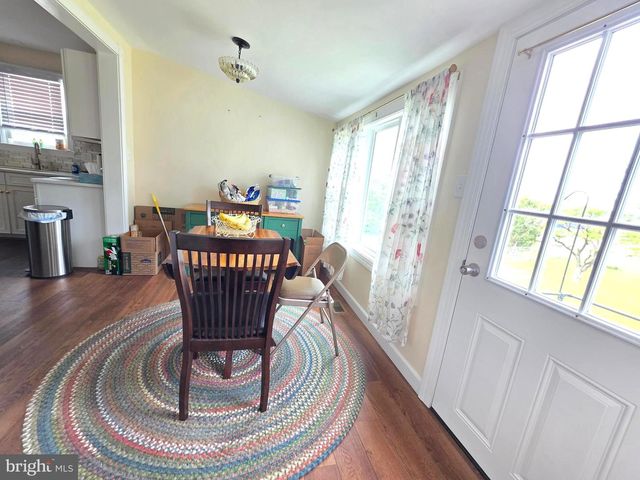 27 GEORGE ST, Mount Ephraim, NJ 08059