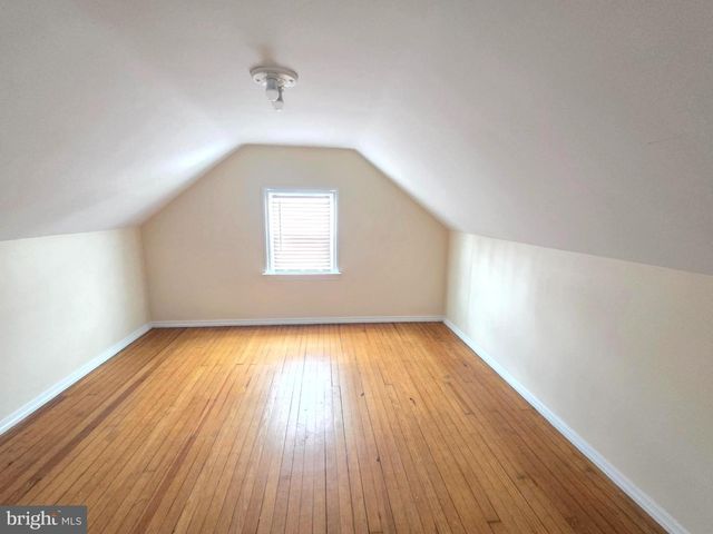 27 GEORGE ST, Mount Ephraim, NJ 08059