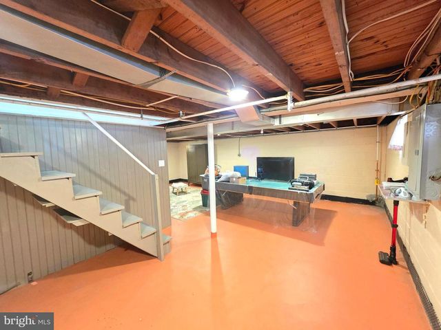 27 GEORGE ST, Mount Ephraim, NJ 08059