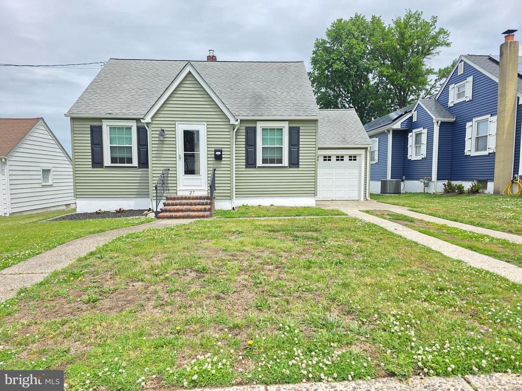27 GEORGE ST, Mount Ephraim, NJ 08059