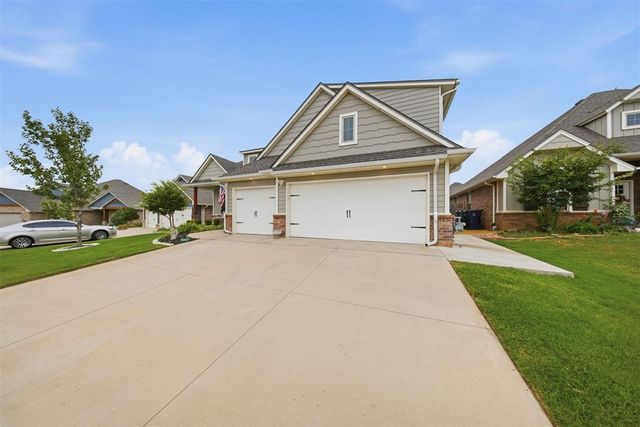 9208 NW 90th Street, Yukon, OK 73099