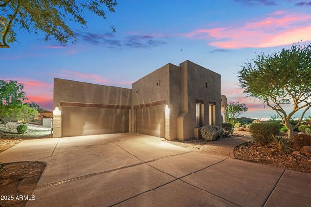 10302 S 16TH Avenue, Phoenix, AZ 85041