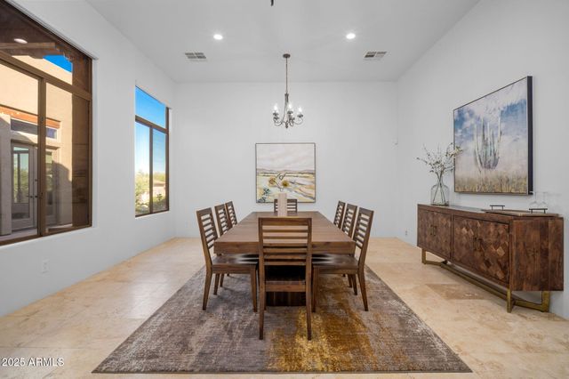 10302 S 16TH Avenue, Phoenix, AZ 85041