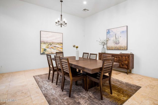 10302 S 16TH Avenue, Phoenix, AZ 85041