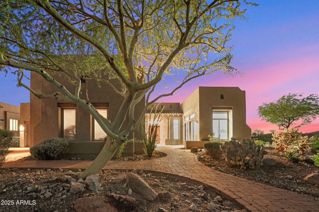 10302 S 16TH Avenue, Phoenix, AZ 85041