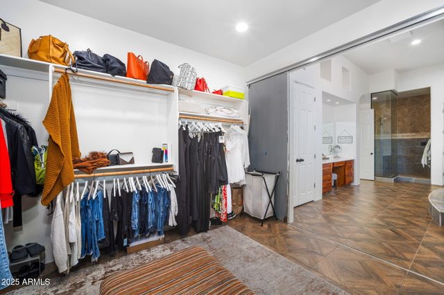 10302 S 16TH Avenue, Phoenix, AZ 85041