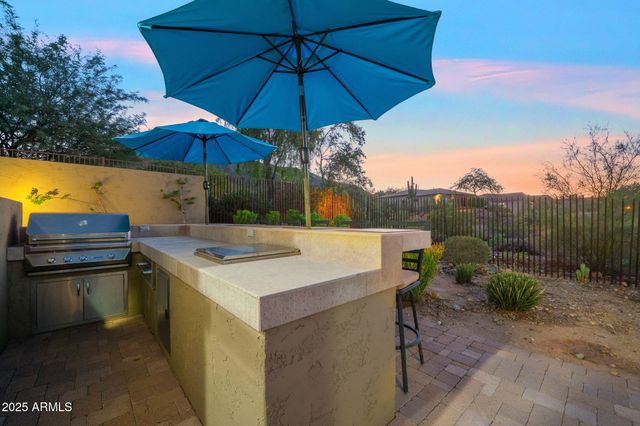 10302 S 16TH Avenue, Phoenix, AZ 85041