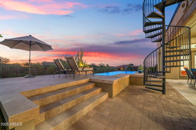 10302 S 16TH Avenue, Phoenix, AZ 85041