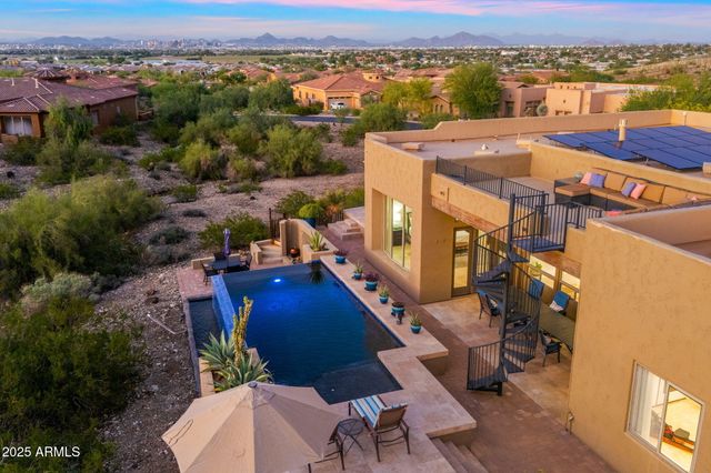 10302 S 16TH Avenue, Phoenix, AZ 85041