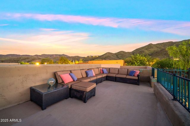 10302 S 16TH Avenue, Phoenix, AZ 85041