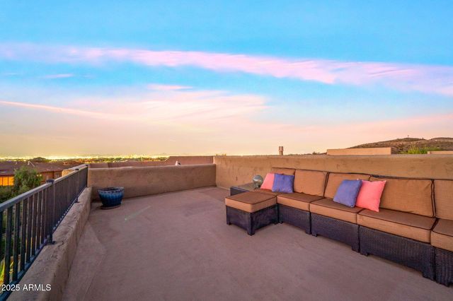 10302 S 16TH Avenue, Phoenix, AZ 85041