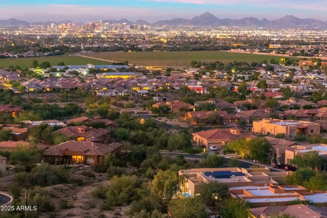 10302 S 16TH Avenue, Phoenix, AZ 85041