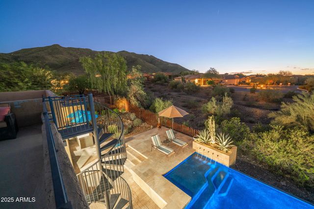 10302 S 16TH Avenue, Phoenix, AZ 85041