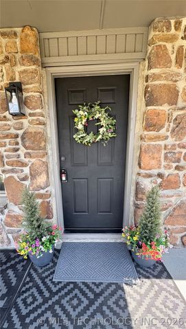 29220 S Ranch Lane, Park Hill, OK 74451