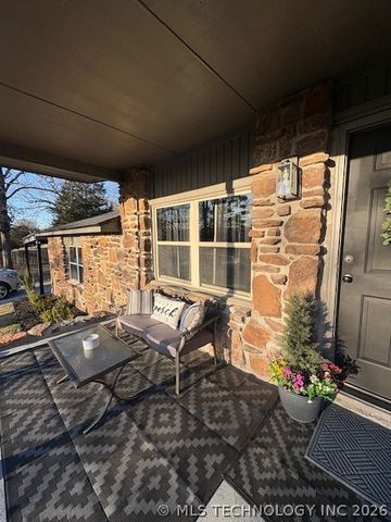 29220 S Ranch Lane, Park Hill, OK 74451