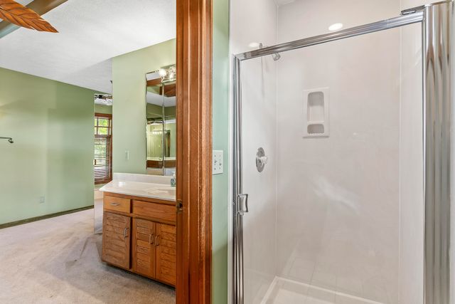 3733 E Cromwell Lane, Springfield, MO 65802