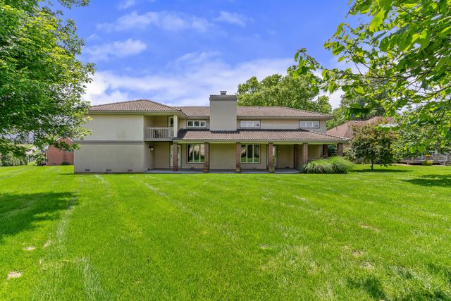 3733 E Cromwell Lane, Springfield, MO 65802
