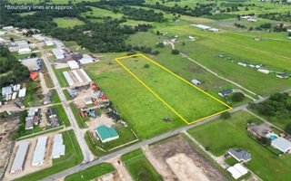 4254 Carrabba Rd, Bryan, TX 77808