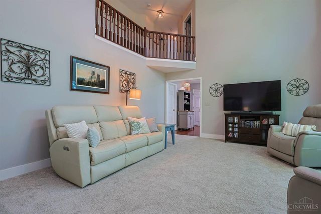 9142 Knightsridge Lane, Deerfield Twp., OH 45040