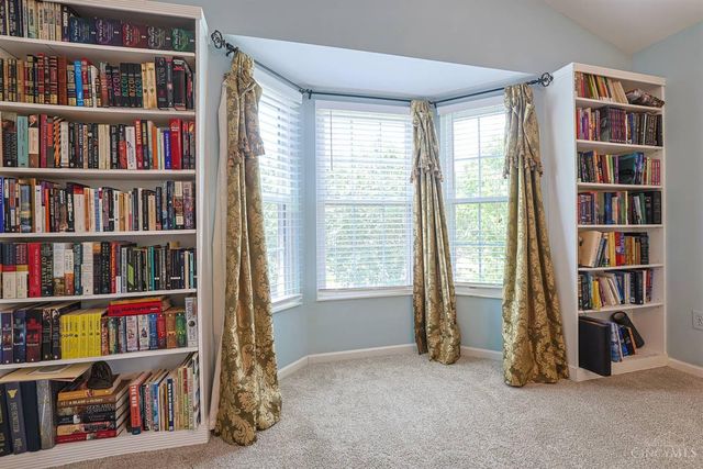 9142 Knightsridge Lane, Deerfield Twp., OH 45040